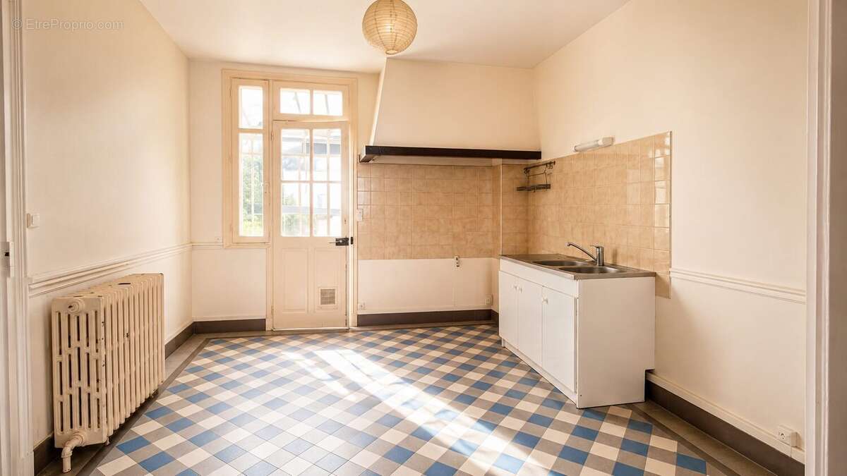 Maison 86 m² à Saint-Pierre-Des-Corps  - photo 5