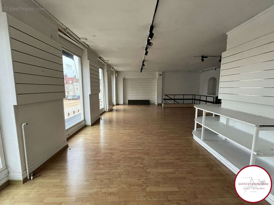 Appartement à SAINT-AMAND-MONTROND