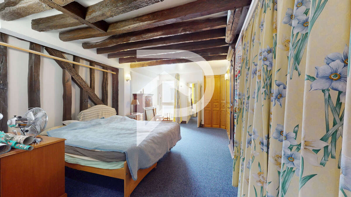 Maison à L'ETANG-LA-VILLE