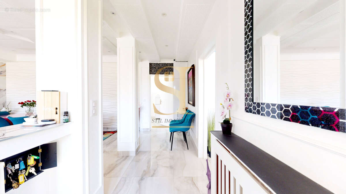 Maison à BOUSSY-SAINT-ANTOINE