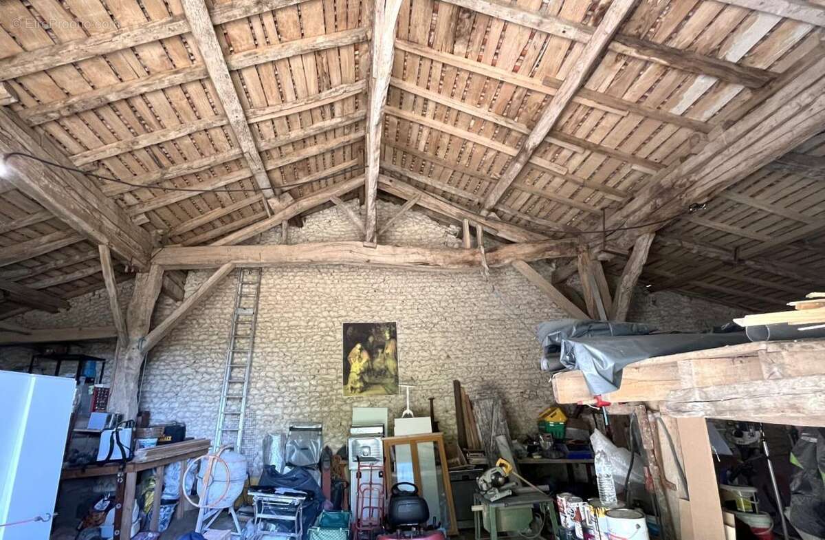 Maison à PALLUAUD
