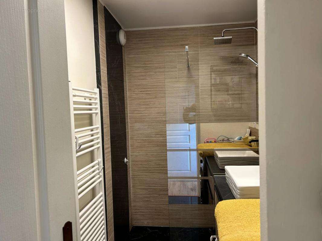 Appartement à MALLEMORT