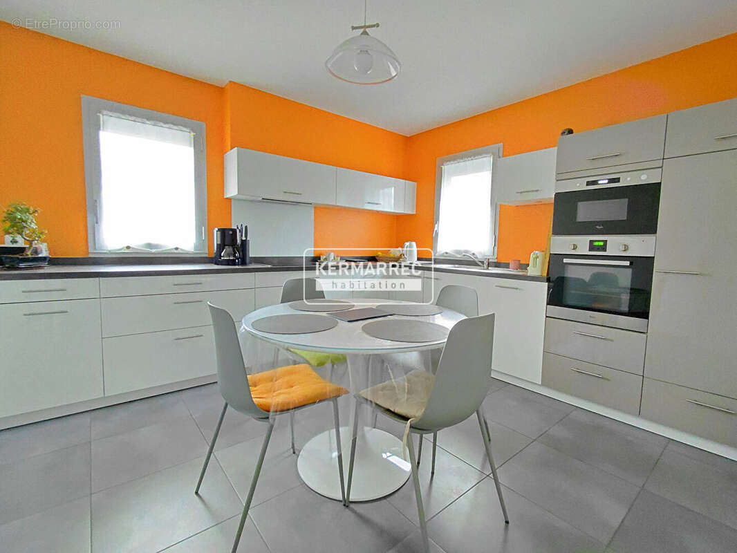 Maison à CHARTRES-DE-BRETAGNE