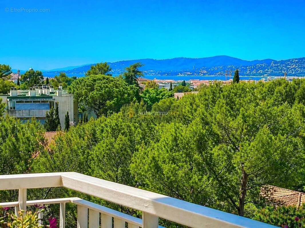 Appartement à SAINT-RAPHAEL