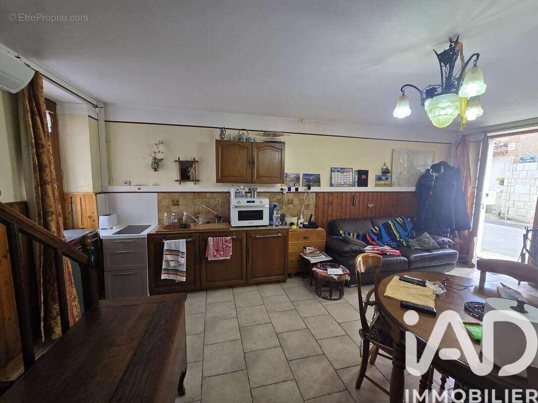 Photo 2 - Maison à PERSAC