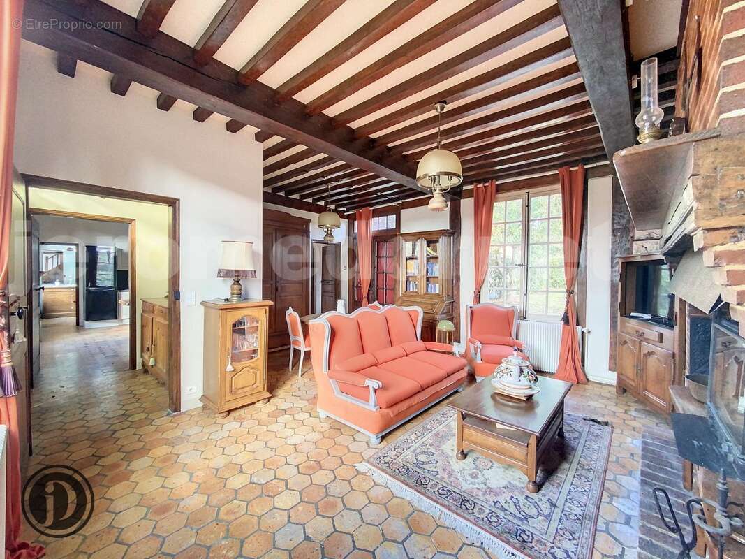 2170 BRETEUIL - Maison à BRETEUIL