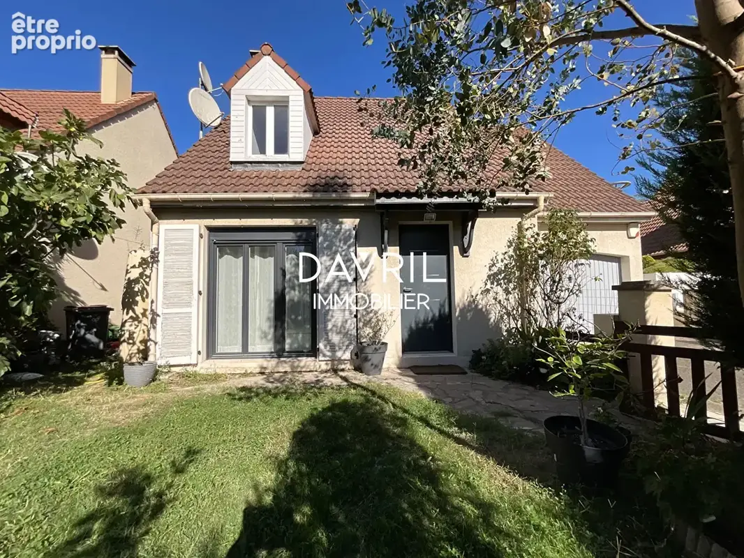 Photo Maison à Conflans-Sainte-Honorine au prix de 349 000€