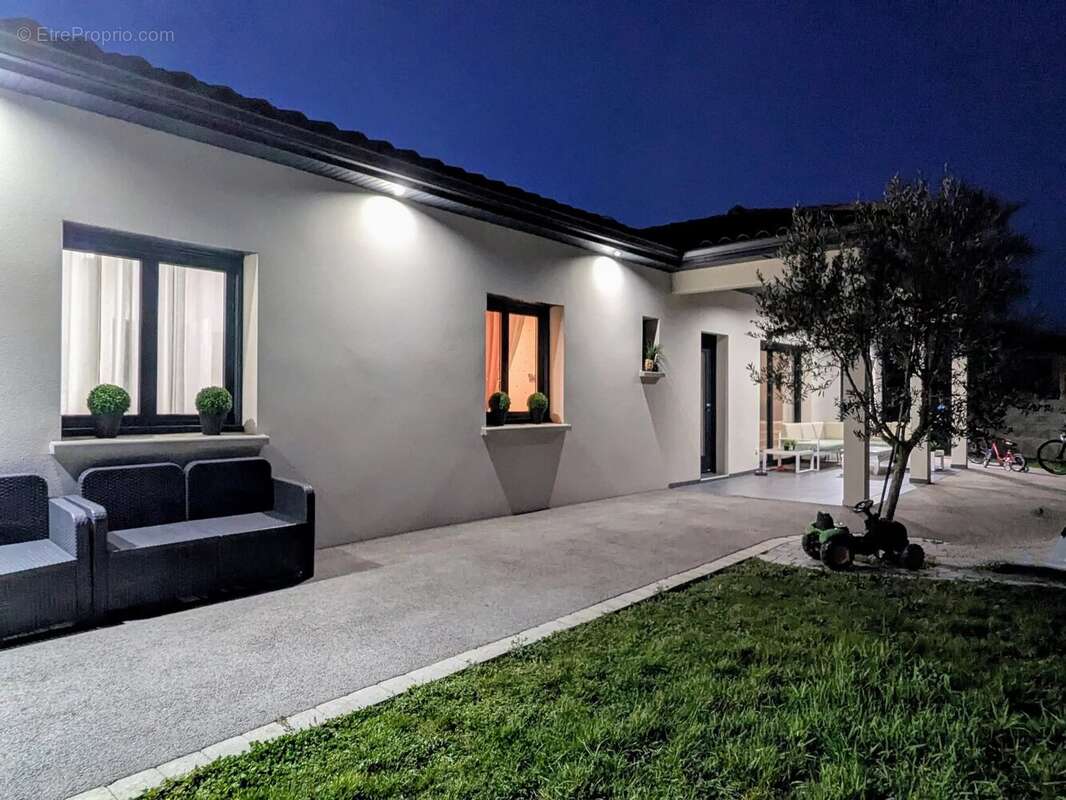 Maison 127 m² à Sance  - photo 2