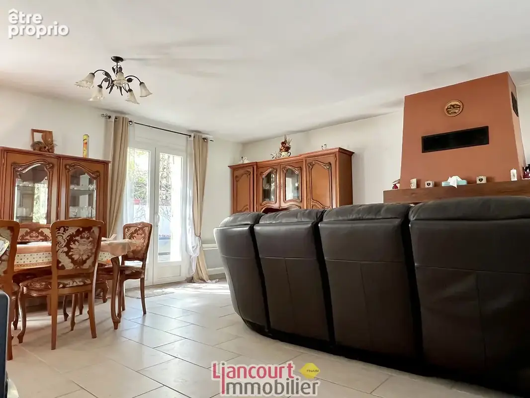 Beau pavillon à RANTIGNY 60290 110 m2 vivable de plain pied 4 chambres - photo 5