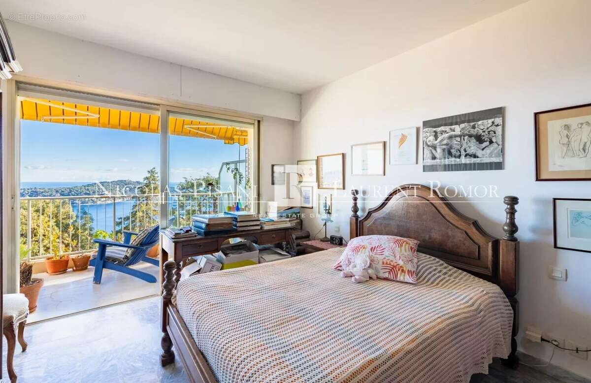 Appartement à VILLEFRANCHE-SUR-MER