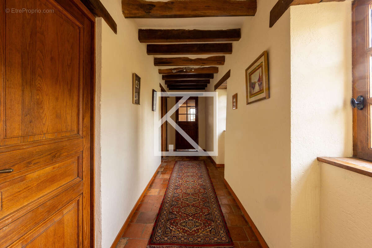 Maison à CHEVILLE