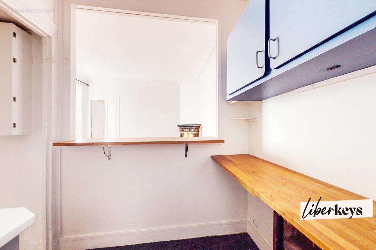 Appartement à PARIS-18E