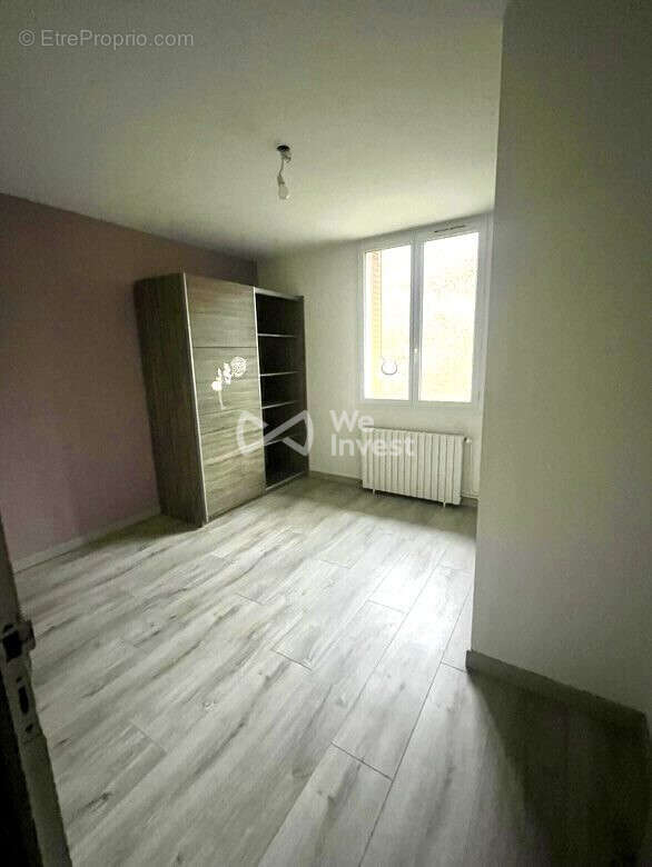 Appartement à SAINT-BONNET-AVALOUZE