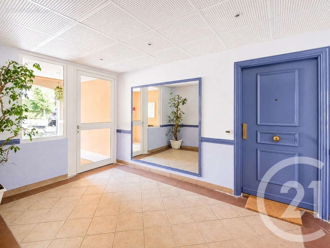 Appartement 66 m² à Eze  - photo 9