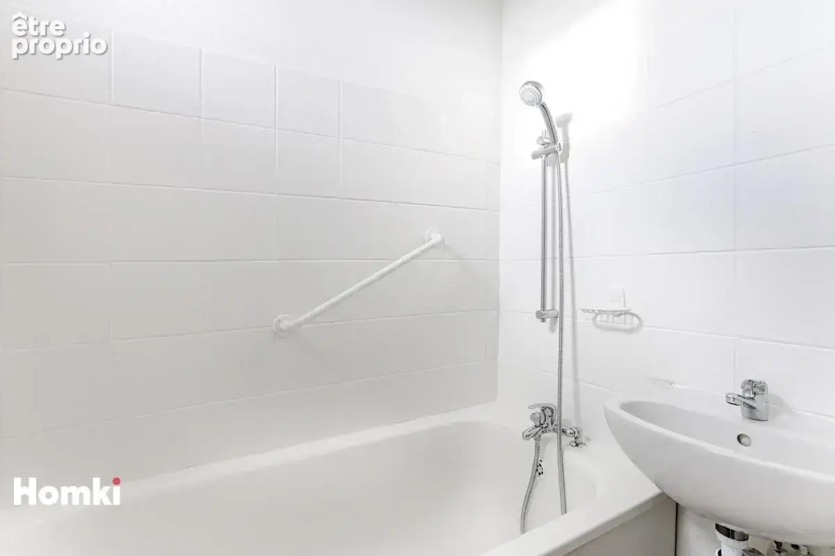 Appartement T2 de 34 m² à Pantin 93500, Rue Denis Papin - photo 10