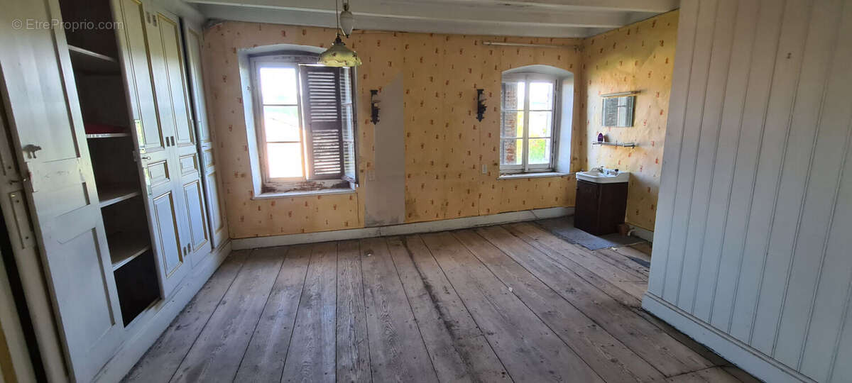 Maison à CHAMPDOR