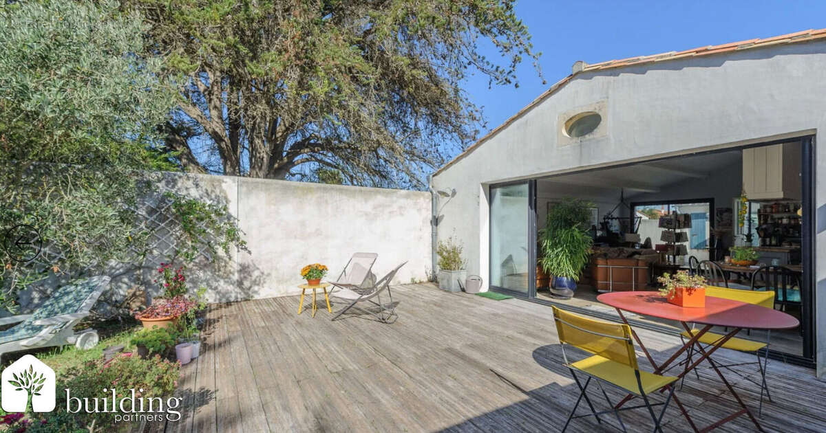 La Couarde-sur-Mer - Maison 5 pièces 125 m² avec 220 m² de jardin - photo 2