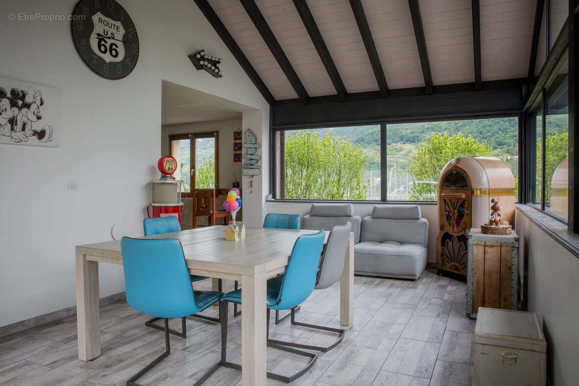 Maison à BONNEVILLE