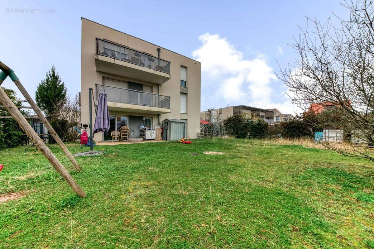 Appartement à SAINT-PRIEST