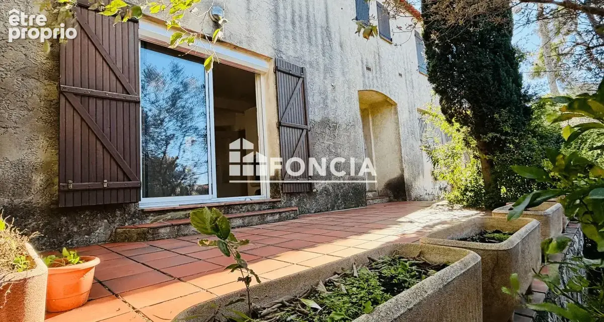 Toulon ouest les routes maison familiale avec beau jardin arboré - photo 4