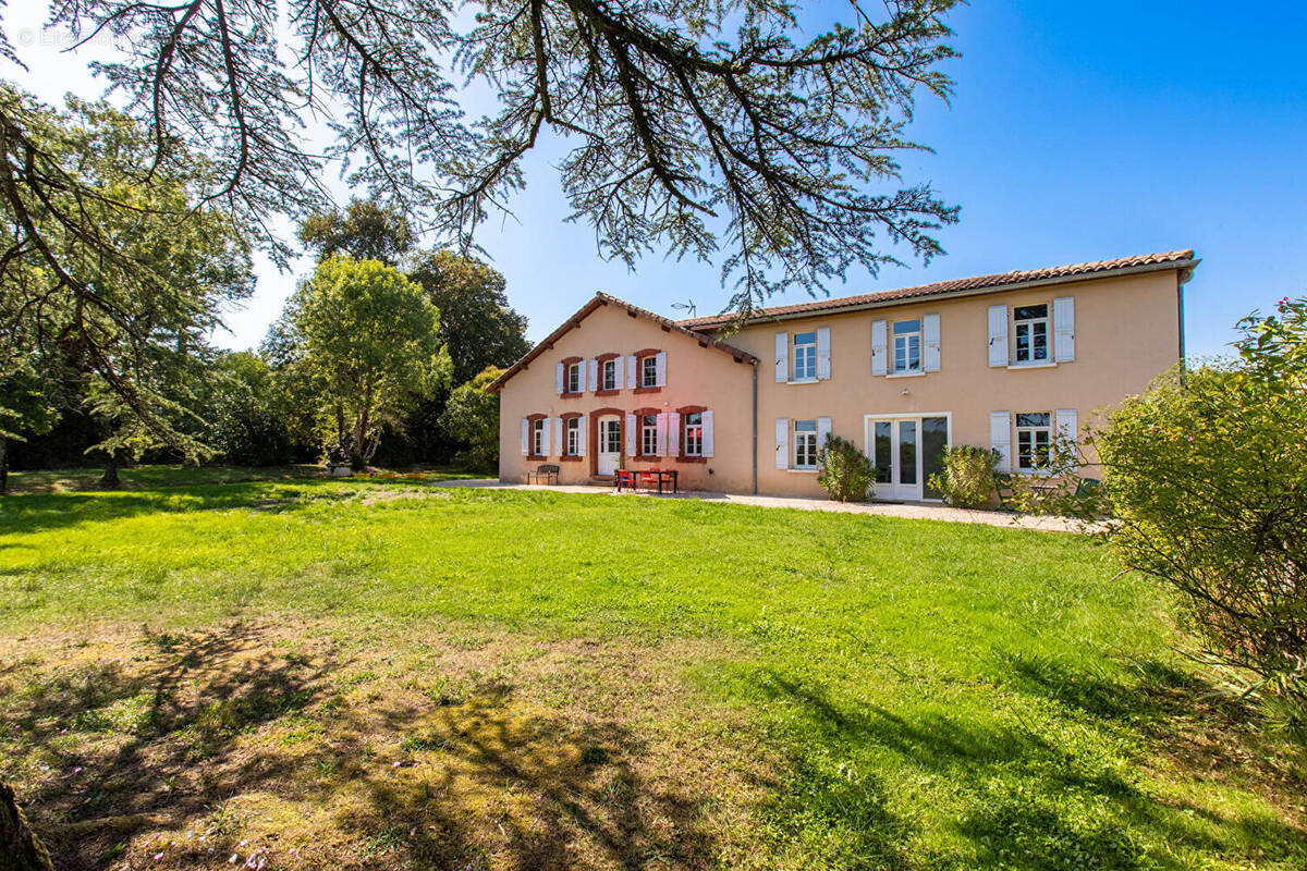 Maison à AIRE-SUR-L'ADOUR