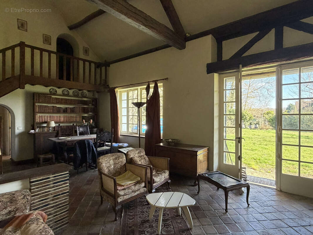 Maison à CONDE-SUR-VESGRE