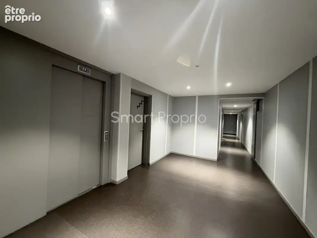 Lormont - Agréable T2 avec Balcon et Parking - photo 2