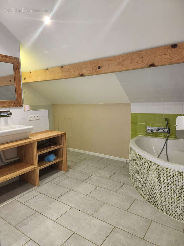 Maison à MONT-SOUS-VAUDREY