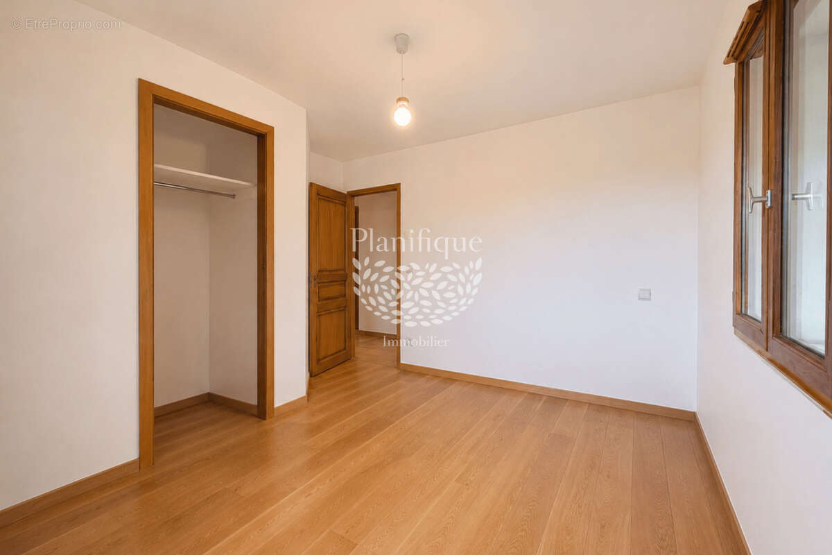 Maison familiale 160 m2 + appartement indépendant 40 m2   Viuz-en-Sallaz - photo 16