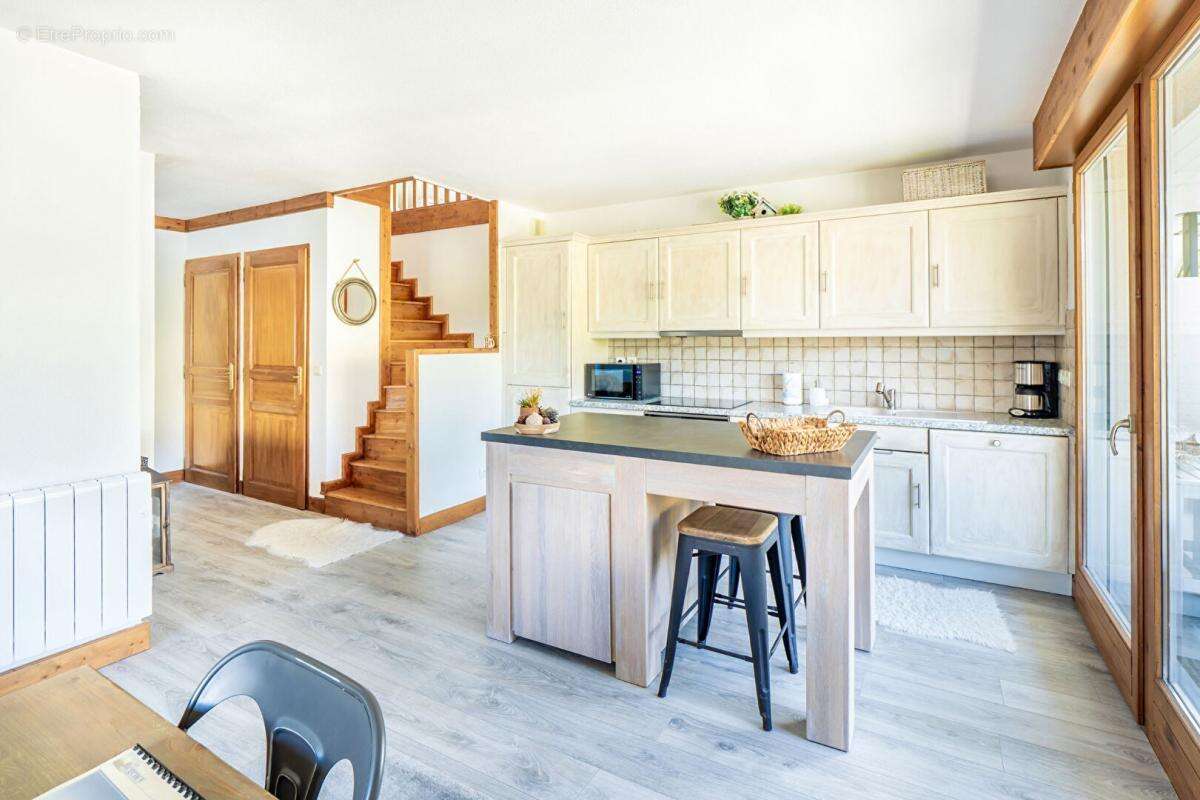 Appartement à SAINT-GERVAIS-LES-BAINS