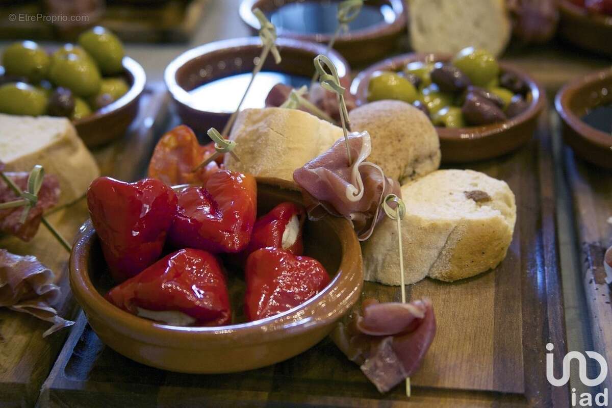 Photo 6 - Commerce à VOLX