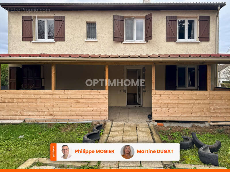 Maison à SAINT-GERMAIN-DES-FOSSES