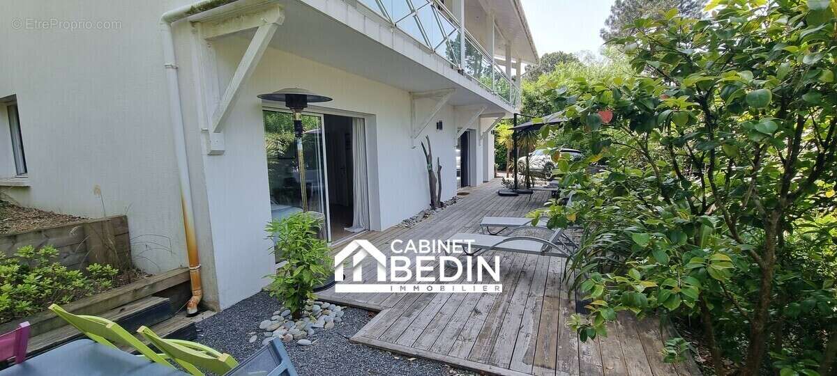 Appartement 95 m² à Le Bouscat  - photo 9