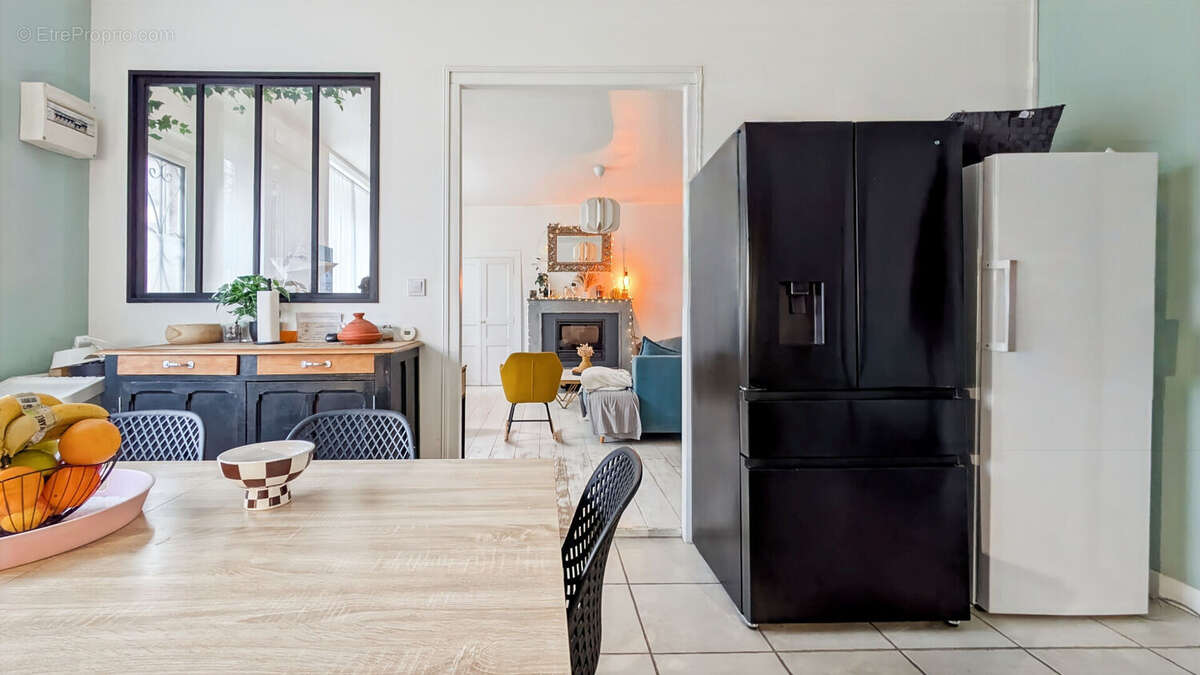 Maison à LA CHAPELLE-AUX-FILTZMEENS