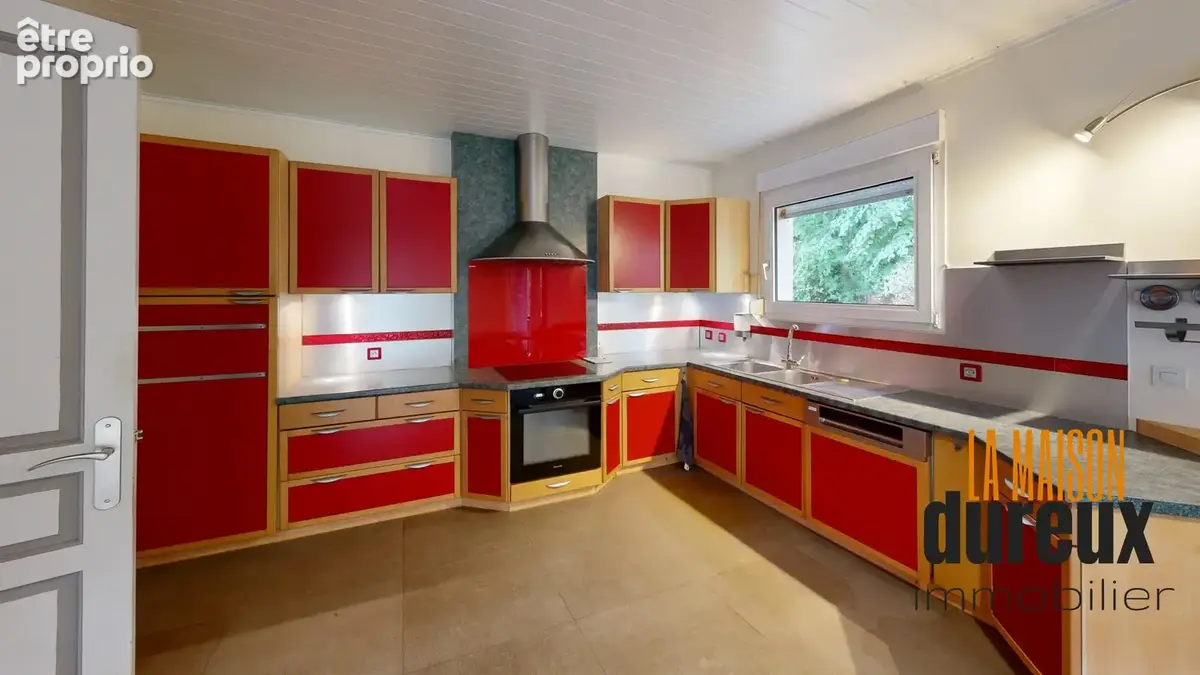 Maison 6 pièces 163 m² à vendre à Arc-Les-Gray (70100) - photo 5