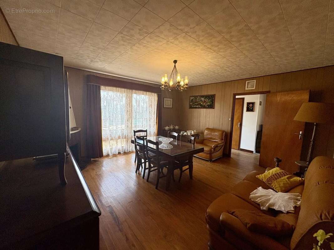 Maison à SAINT-GIRONS