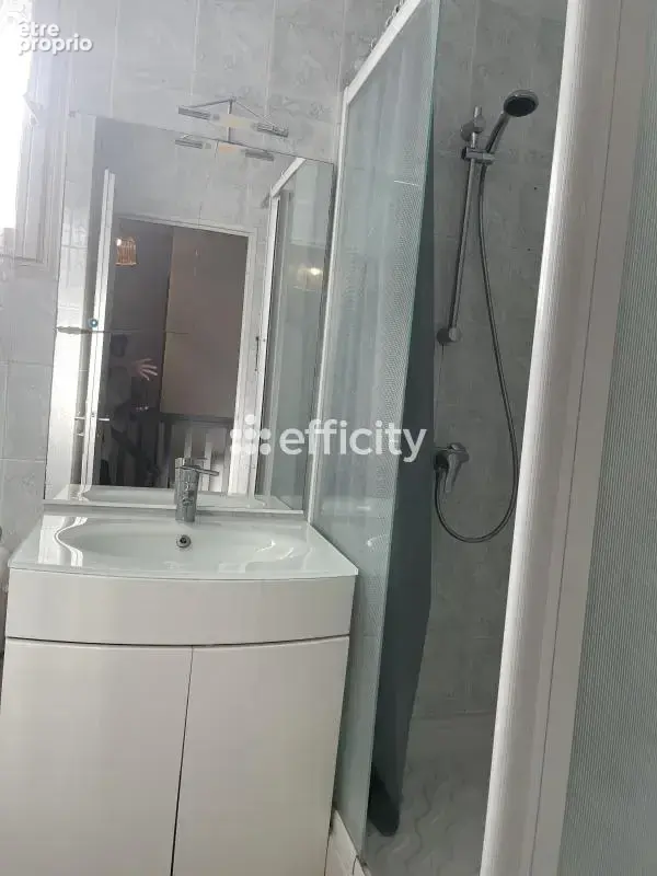 Maison 7 pièces 168 m² à vendre à Savigny-Le-Temple (77176) - photo 18