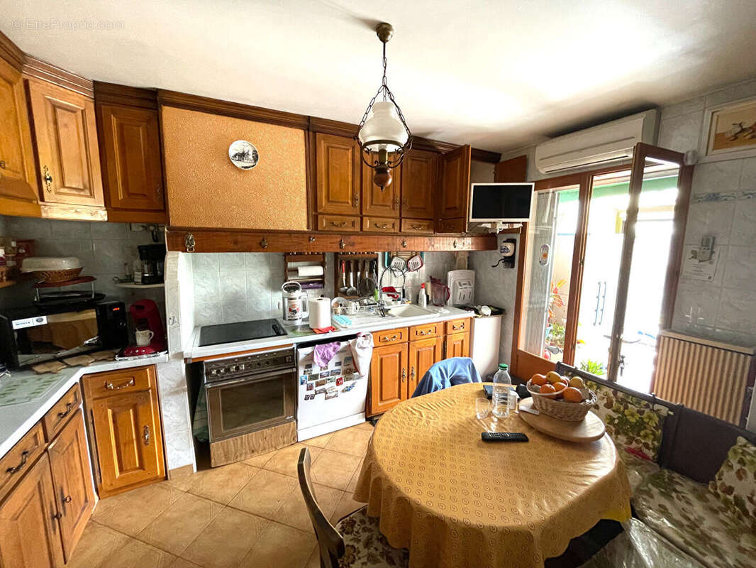 Maison à FORCALQUEIRET