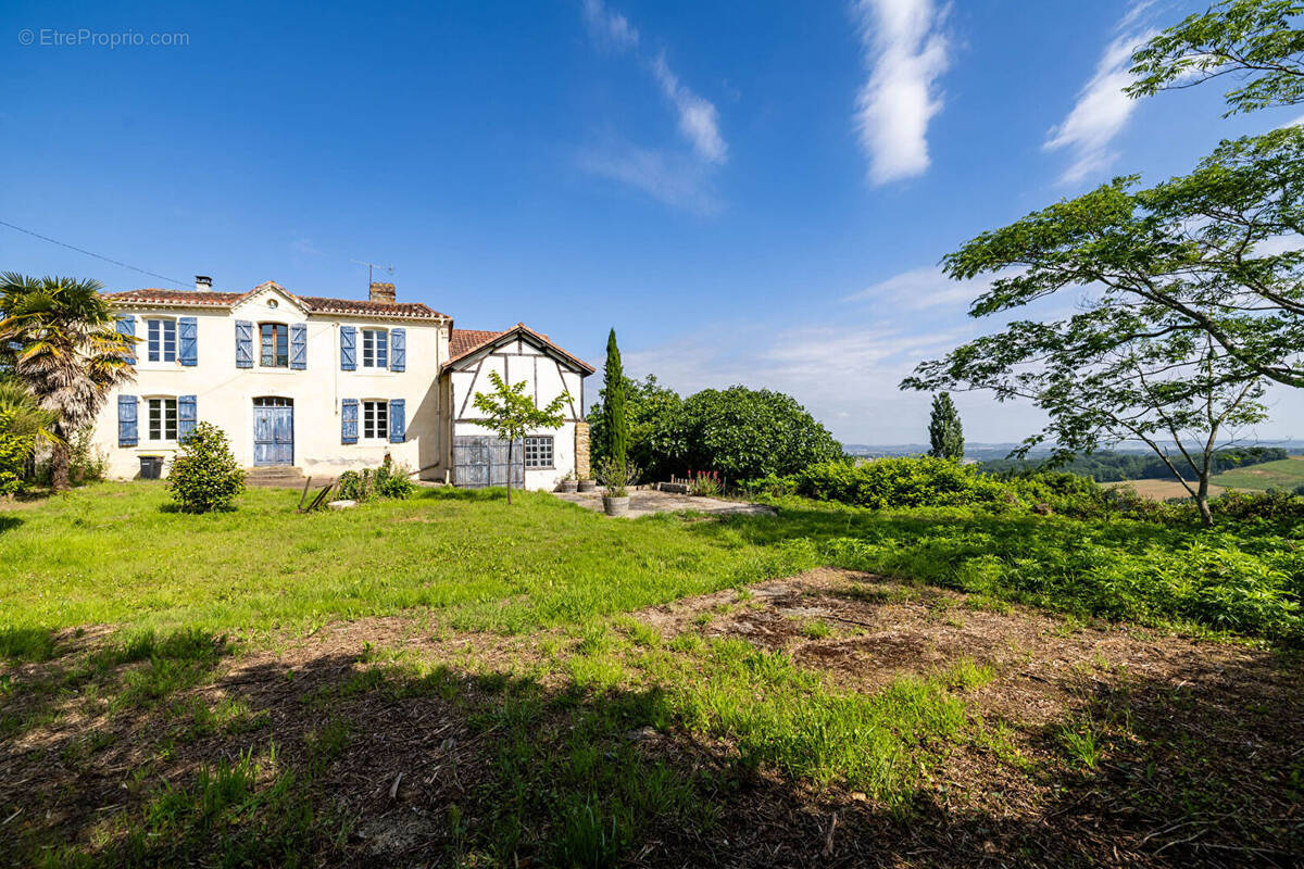 Maison à VIELLA