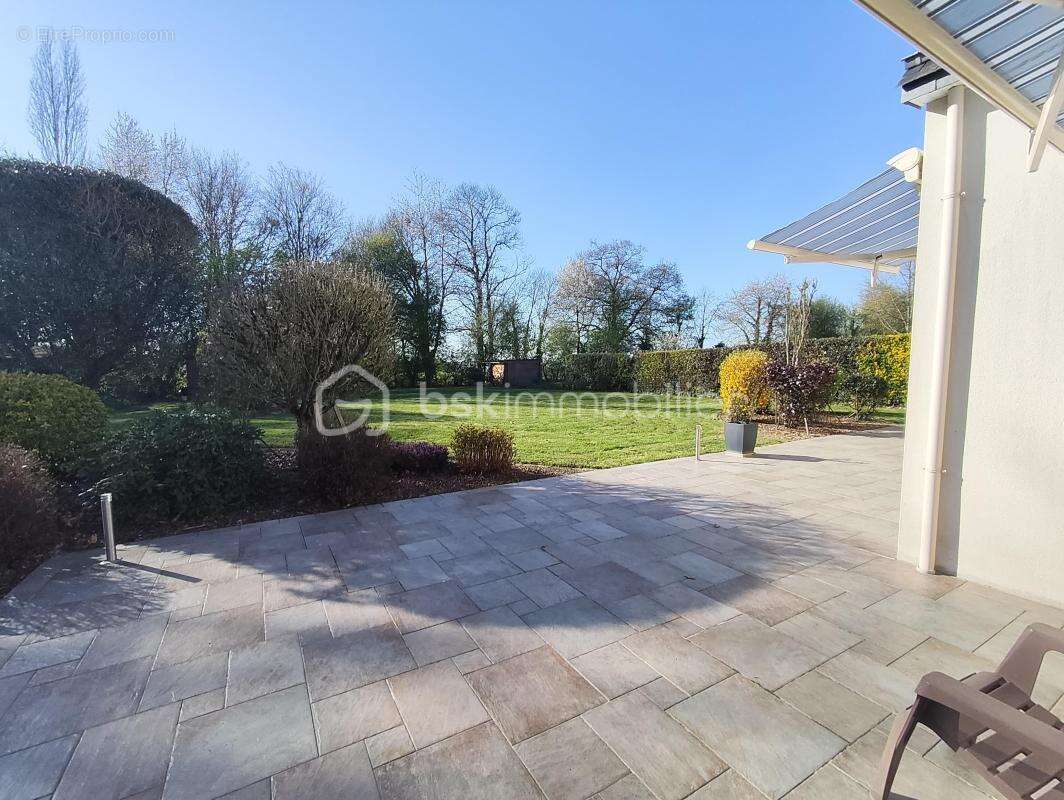 Maison à LA MEZIERE