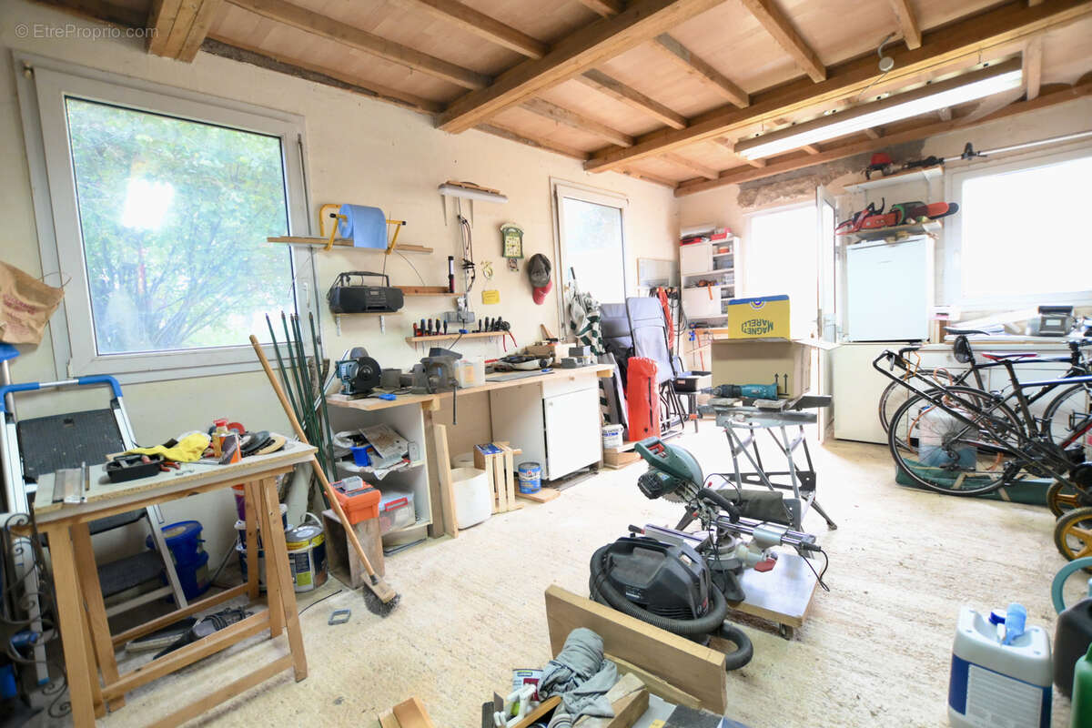 Maison à COURCELLES-FREMOY