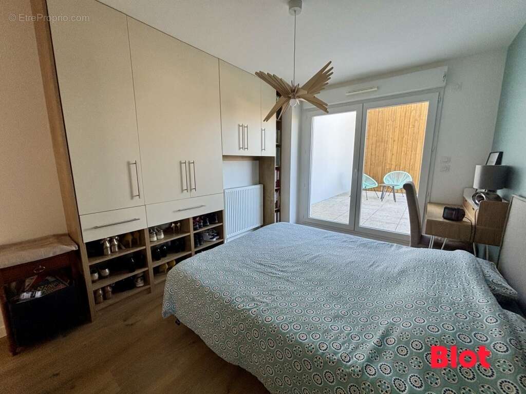 Appartement à CHARTRES-DE-BRETAGNE