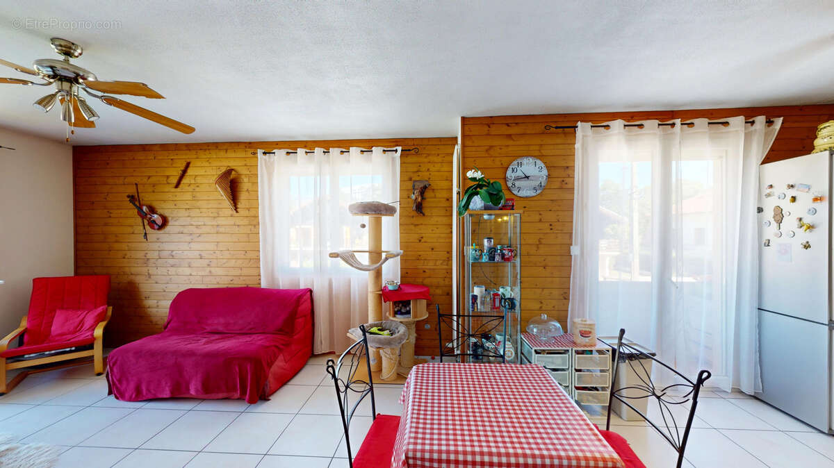 Maison à ECHIROLLES