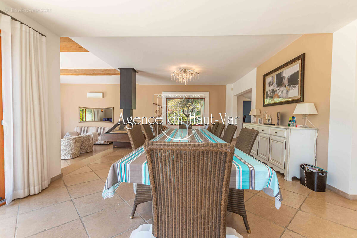 Superbe villa moderne, 4 chambres, 3300m2 de terrain - photo 20