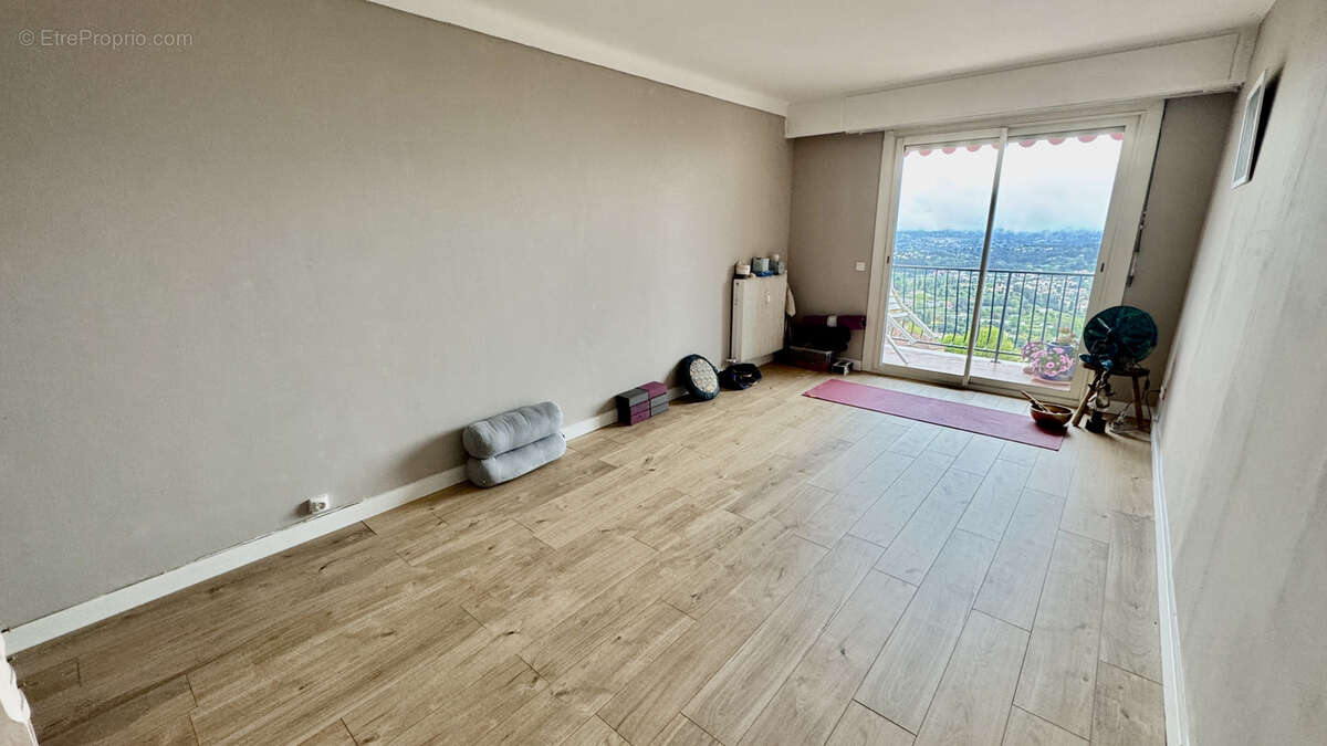 Appartement à GRASSE