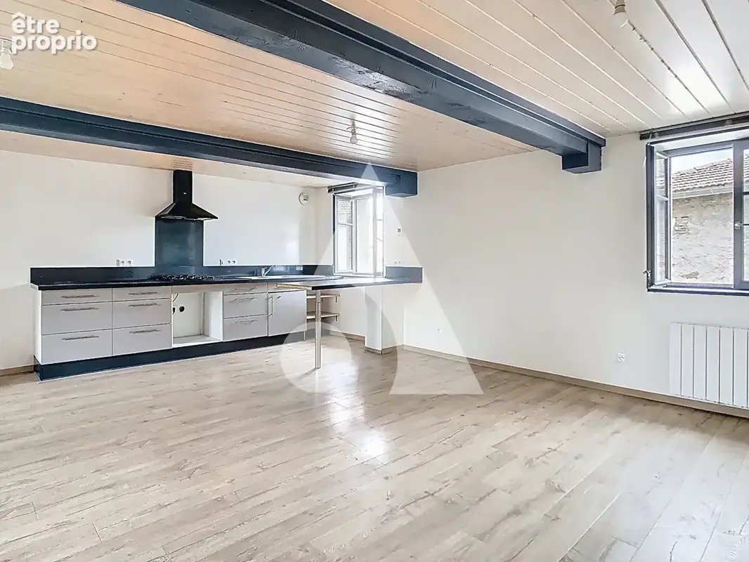 Maison de village avec terrain - photo 2