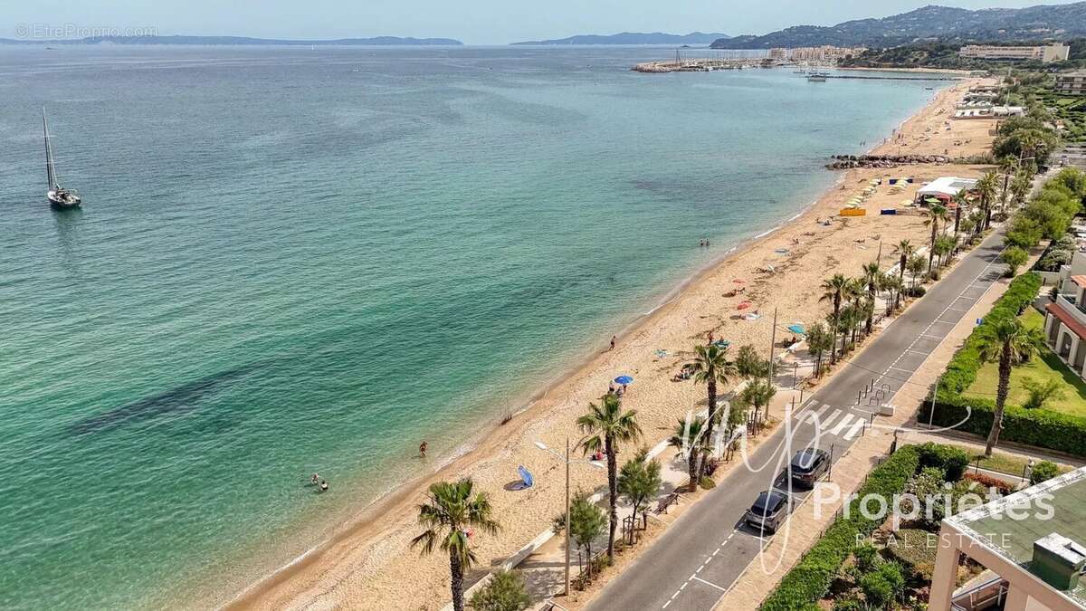 Appartement à LE LAVANDOU