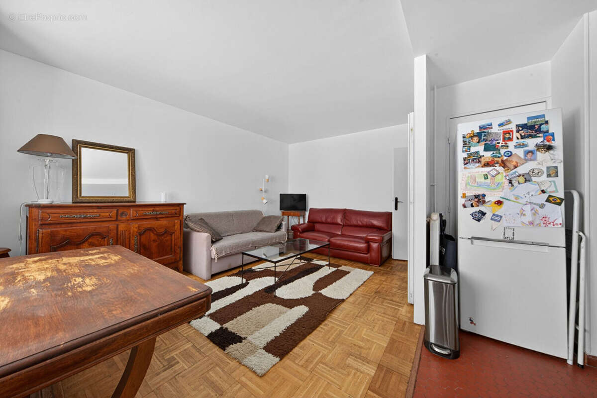 Appartement à PARIS-20E