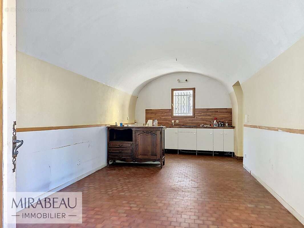Appartement à PERTUIS