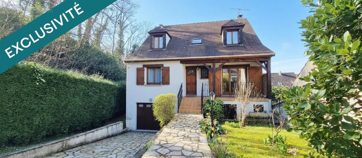 Photo 1 - Maison à VILLEBON-SUR-YVETTE